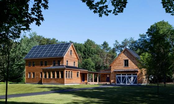 ZeroEnergy Design's Net-Positive Farmhouse in Lincoln, Massachusetts Net-Positive Farmhouse in Lincoln, Massachusetts