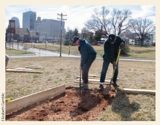 Community and Urban Gardening: Both An Environmental And Healthy Choice Community and Urban Gardening: Both An Environmental And Healthy Choice