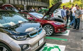 Sierra Club’s Guide to Low-Cost EV Vehicle Options Sierra Club’s Guide to Low-Cost EV Vehicle Options