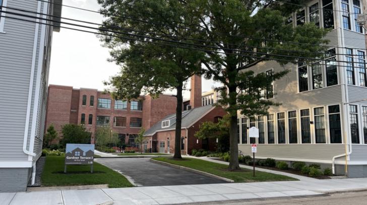 Pro Tour: Electrification and Exterior Insulation of Occupied Historic Renovation, November 20, Attleboro, Massachusetts