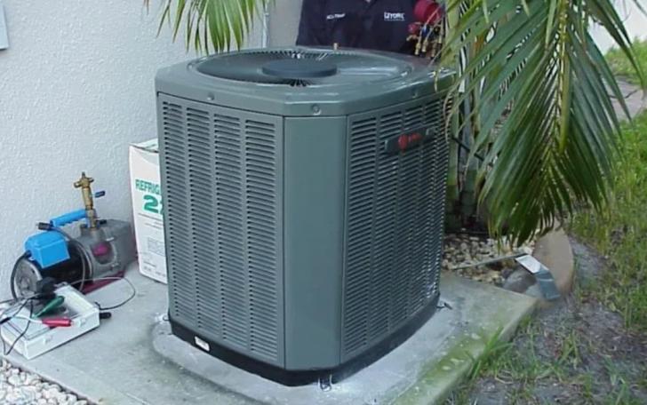 Optimizing Ducted Heat Pumps for Residential Electrification: Load Calculations, Equipment Selection, System Airflow and Layout 2025