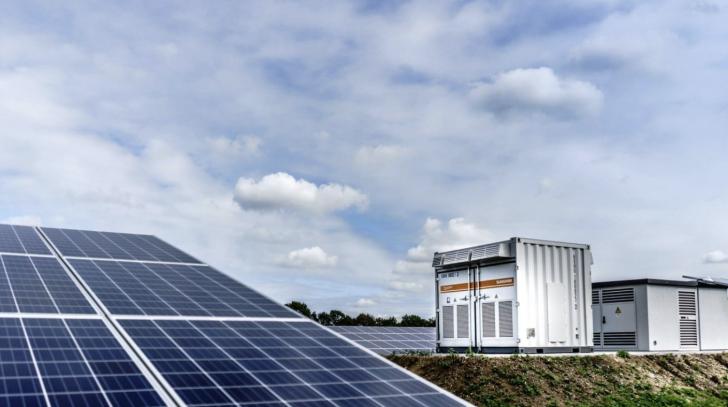 Microgrids for a Resilient Renewable Future