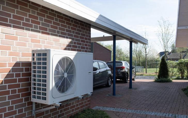 ree Webinar: Reforming Energy Efficiency Incentive Programs to Increase Heat Pump Adoption, April 22