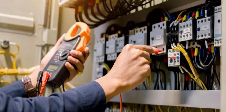 Free Webinar: The Electrification Course for Professionals, August 29