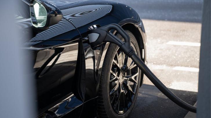 Free Webinar: Everything You Always Wanted to Know About EV’s * (*But Were Afraid to Ask)